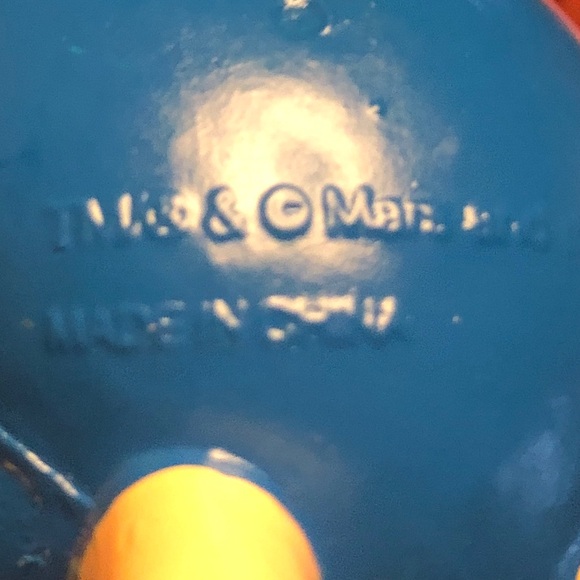 🎄SALE Blue Peanut M&M Resin Christmas Ornament & Green & Red Heart Balloons - Picture 7 of 8